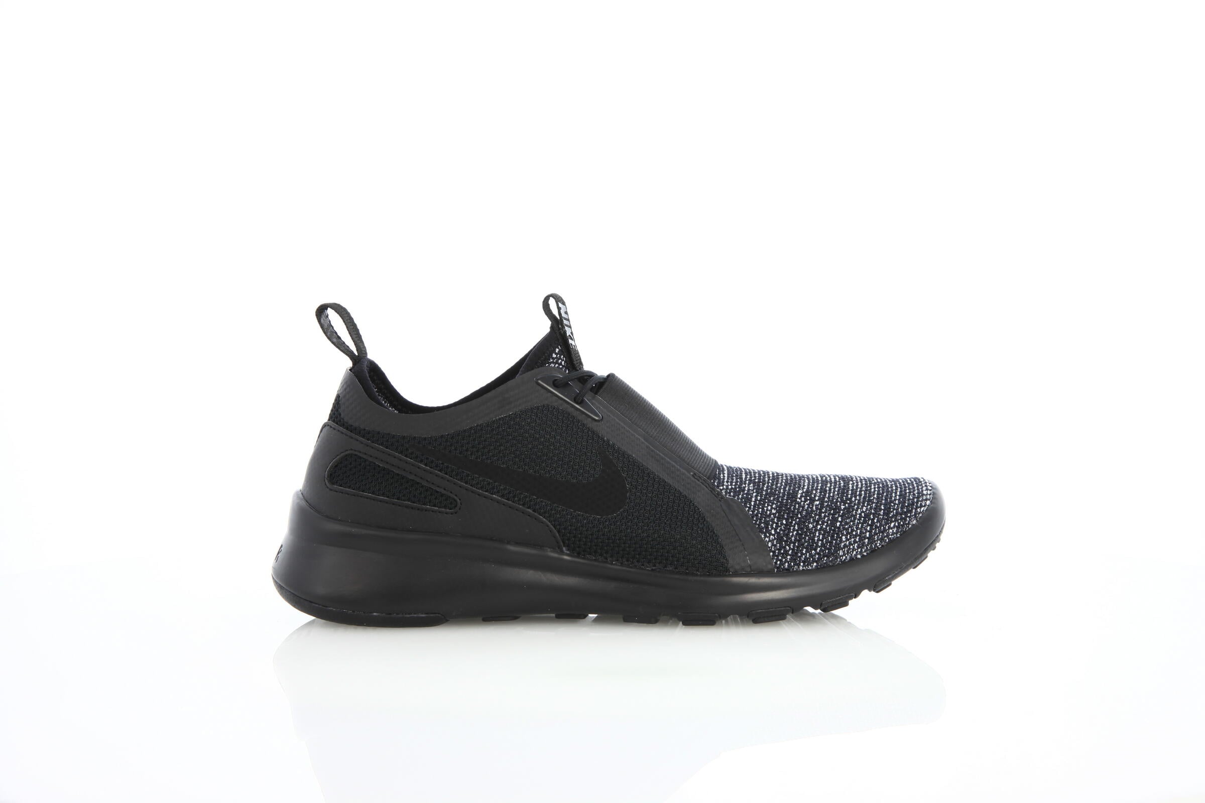 q*o様 Nike Air Slip-on Black Sneakers Nike Current Slip On Br 